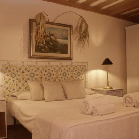 Villa Antonella Boutique Hotel ฟาวีญานา ภายนอก รูปภาพ
